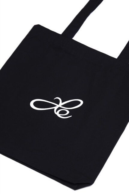TOTE BAG ICONIC - Bolsa unisex en dos modelos, negra, asas largas reforzadas en cruz y costura especial en el fondo para crear volumen